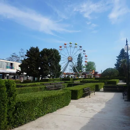Apartman Sirena First Line - сирена на първа линия Aranyhomok