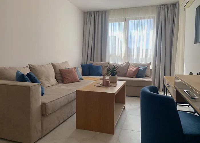 Sirena First Line - сирена на първа линия Appartement *